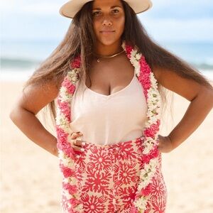 EUC Alohiwai Iwa Pant (Linen) in Vintage Aloha